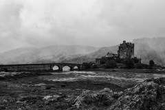 DARNAULT Assunta -Eilean_Donan_Castle_Scotland monochrome