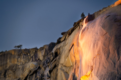 CHAPEL Martine, Cascade de feu, couleur, paysage
