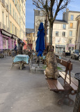 Ripoll Anne, seul sur un banc, couleur, street