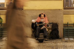 SCHOENTGEN Pierre-André, Guitariste à la Municipalité, couleur, street
