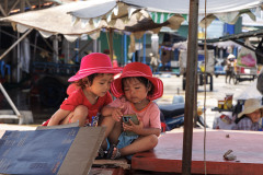 SCHOENTGEN Pierre-André, Trop tôt, couleur , street