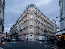 Bourdallé jean-Jacques, Immeuble en coin, couleur, architecture
