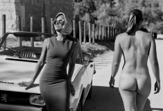 MUSSET FRANCK, La voiture, monochrome, nu