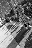 SCHOENTGEN Pierre-André, La dame de carreau, monochrome, street