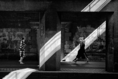 DURAND Hervé Raies de lumière monochrome street
