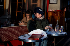 0051-VICARI-Alain-Au-cafe