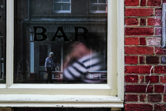 GAYET Nathalie, Bar, couleur, street