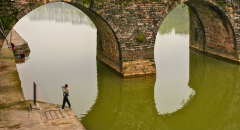 GARDON Jocelyne Sous le pont couleur paysages