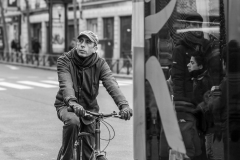 GAYET Nathalie En roue libre monochrome street