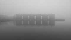 MENSLER Michel, Sourderie dans la brume, monochrome, paysages
